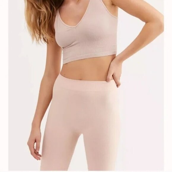 NWT Free People Intimately Seamless Rib Pink Bike Shorts - Picture 6 of 7